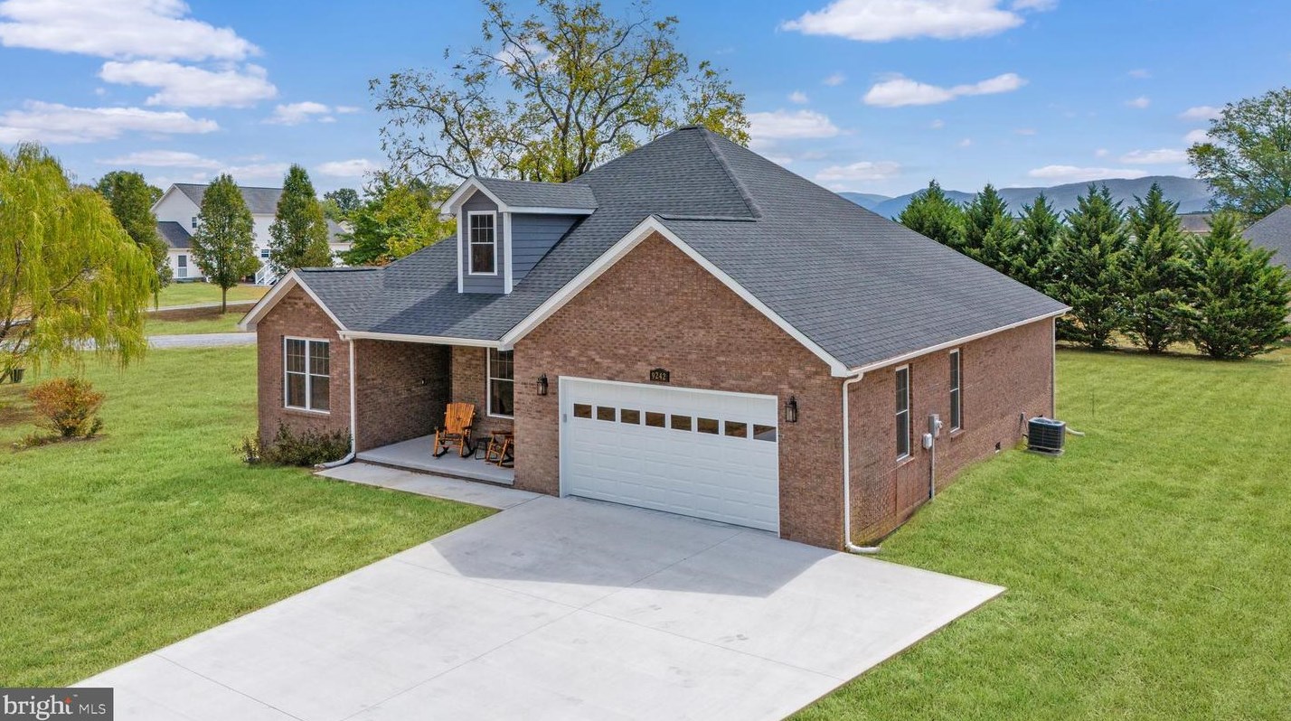 9242 Mcgaheysville, Mc Gaheysville, VA 22840
