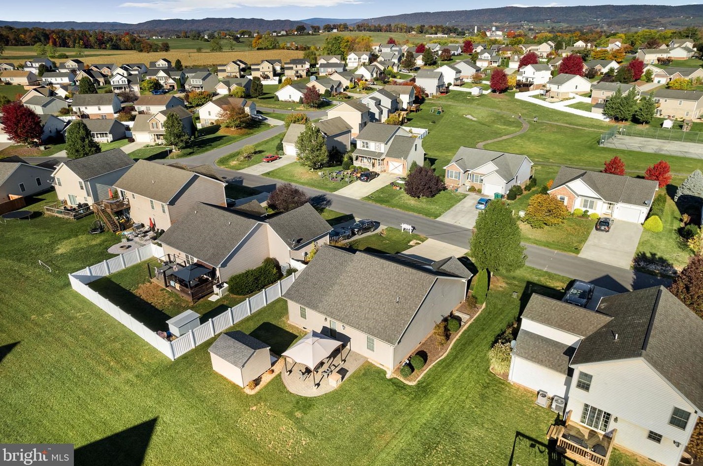 3087 Declaration Dr, Broadway, VA 22815-3345