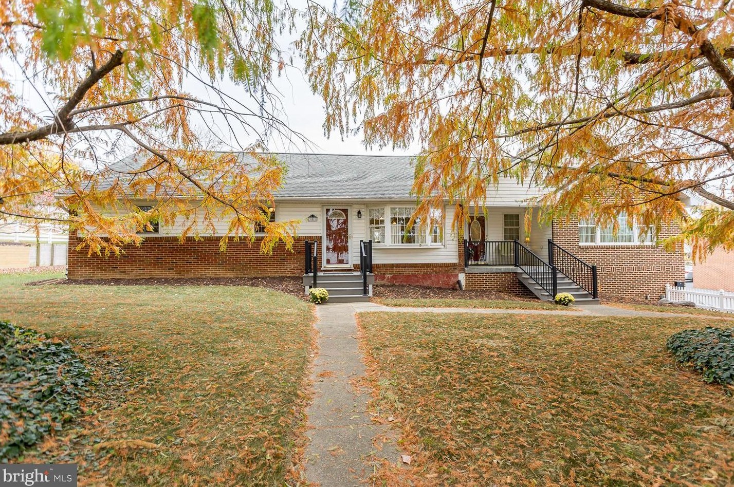 381 N Main St, Crosskeys, VA 22841