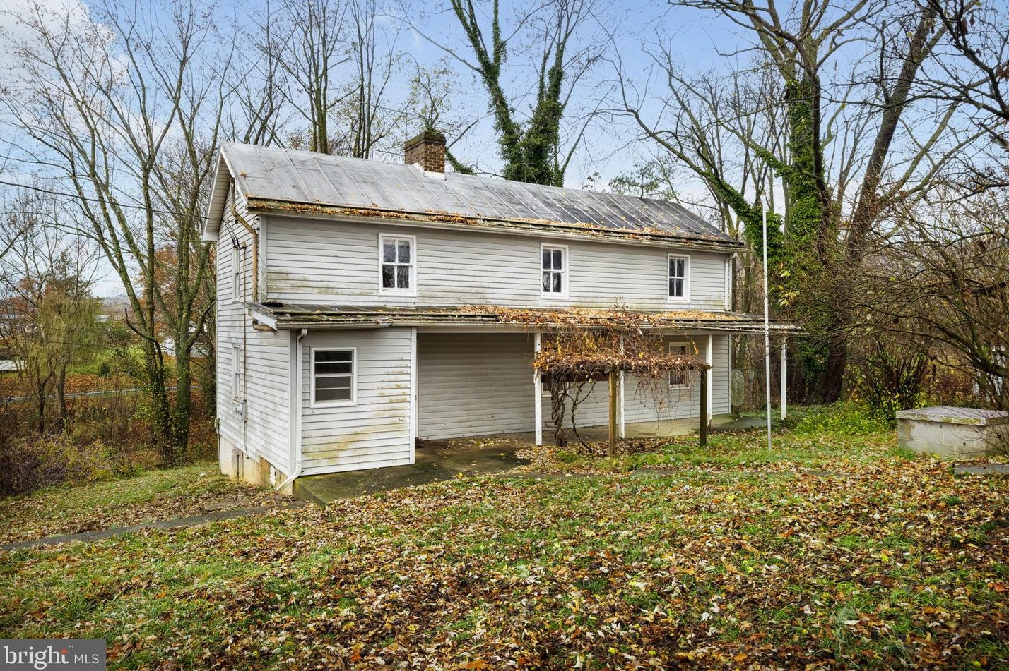 7683 Pearl Lake Dr, Timberville, VA 22853