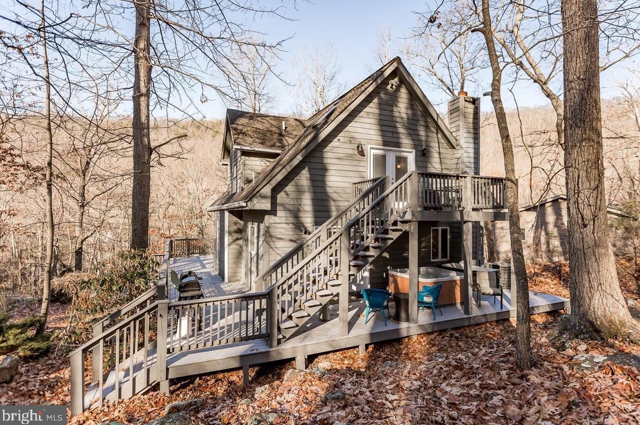 4872 Palmer Rd, Mc Gaheysville, VA 22840