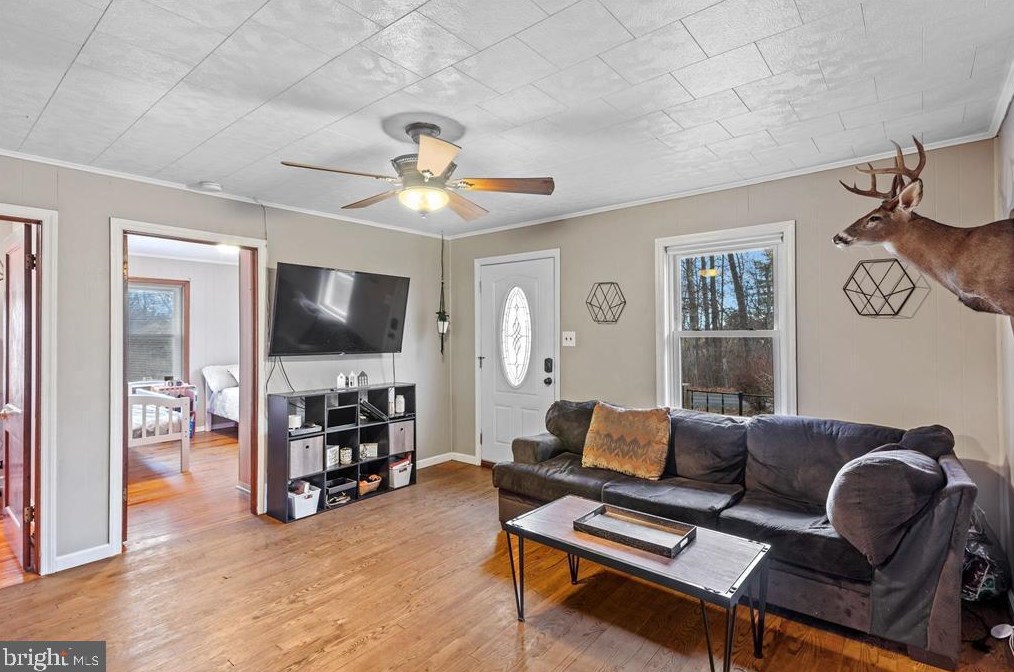 2424 Huff Trl, Broadway, VA 22815-3810