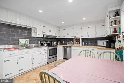 6772 East Side, Elkton, VA 22827 - Photo 32