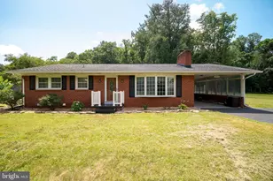 6883 S E Side Hwy, Elkton, VA 22827 - Photo 2