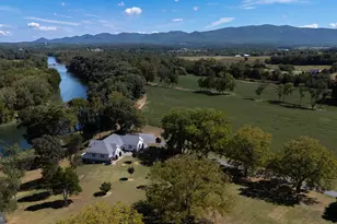 4348 Park Way, Elkton, VA 22827 - Photo 6