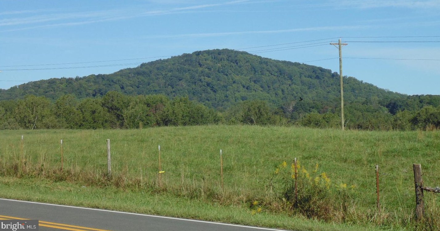 600 Richmond Rd, Viewtown, VA 20106