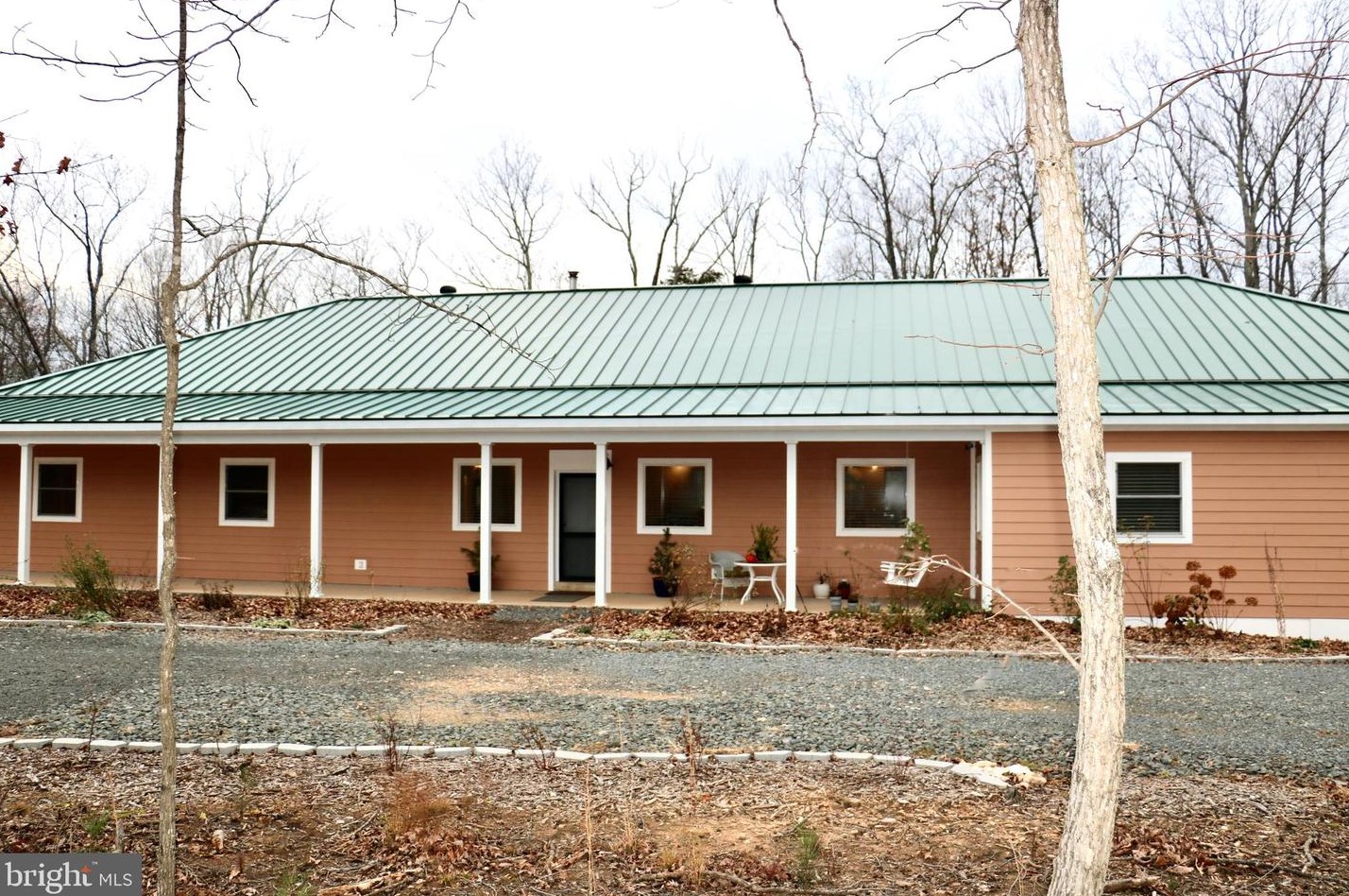 559 Battle Mountain Rd, Viewtown, VA 20106