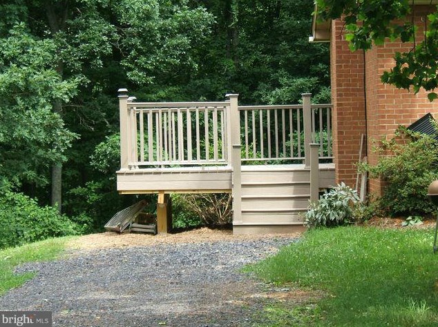 2703 Indian Run Rd, Viewtown, VA 20106