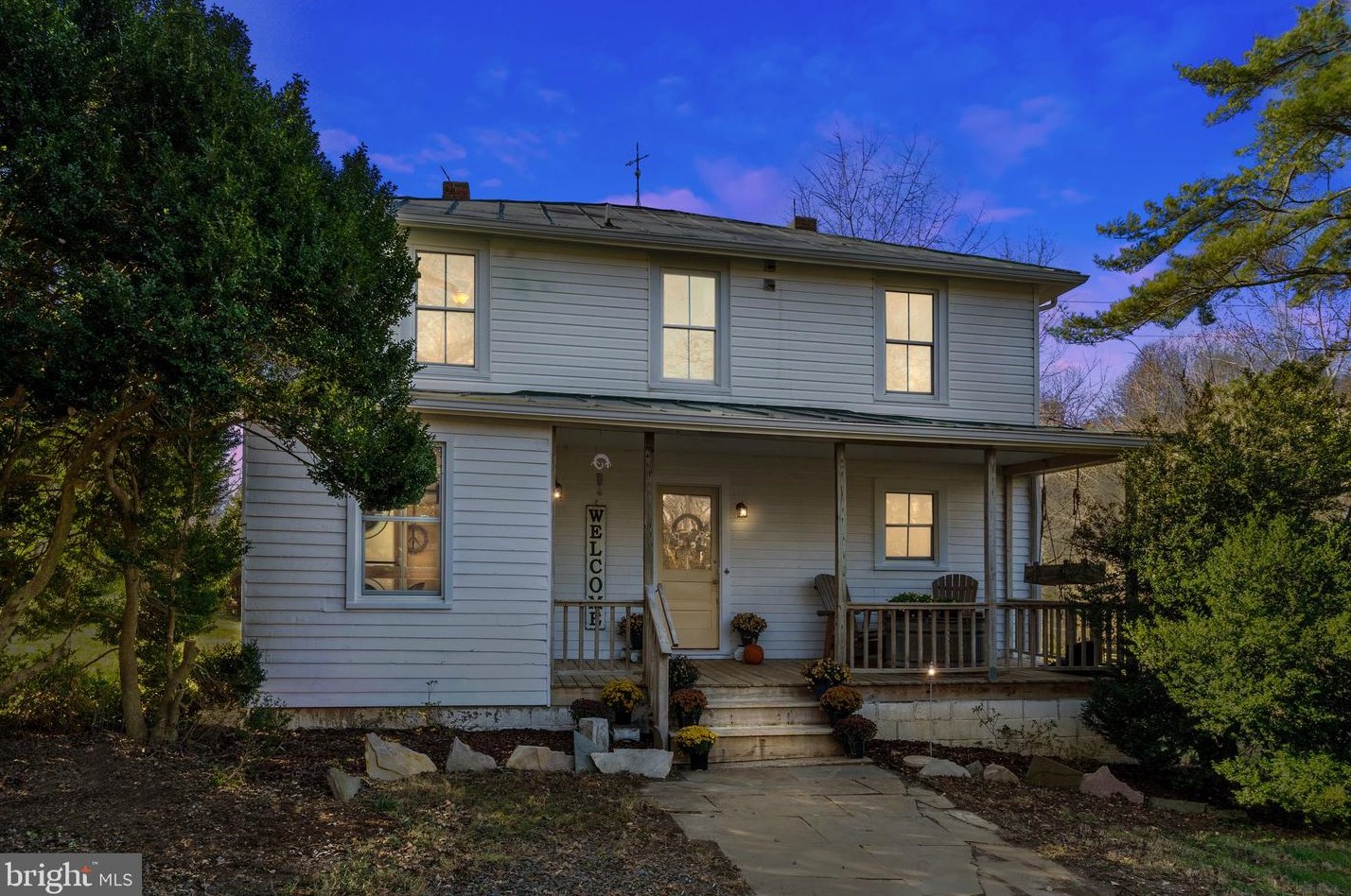 49 Jordans Rd, Viewtown, VA 20106-4033