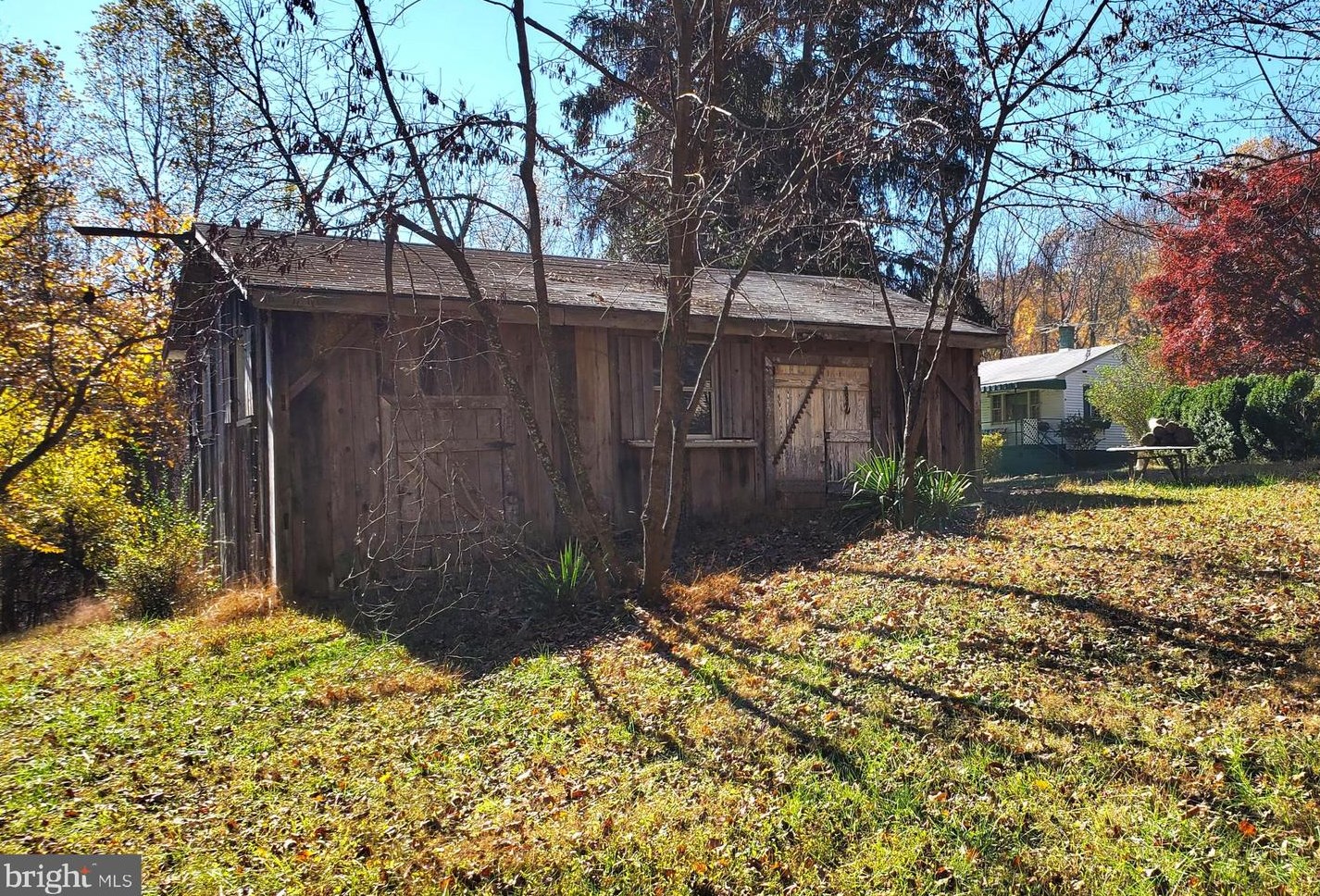 60 Lizzie Mills, Castleton, VA 22716
