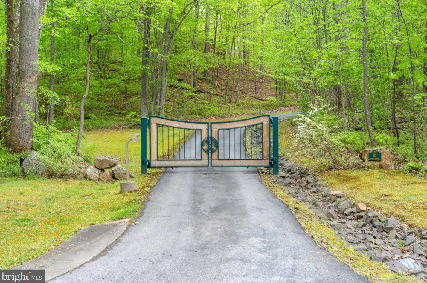 117 & 0 Valhalla Trail Ln, Viewtown, VA 20106