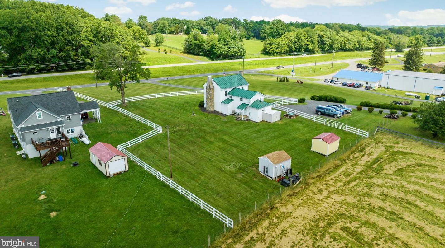14560 Lee Hwy, Viewtown VA  20106-4103 exterior