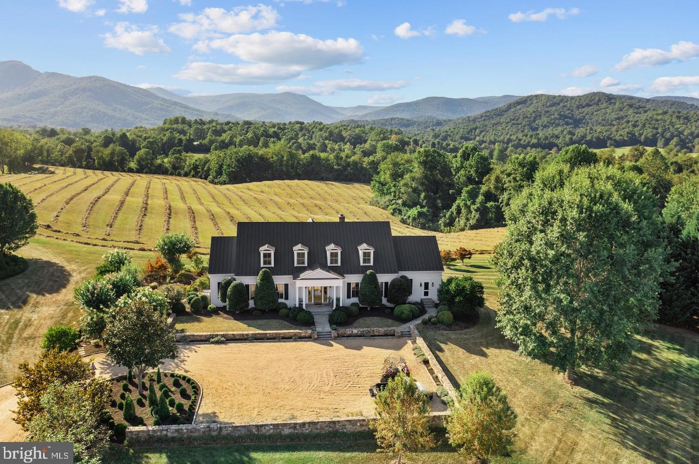 3014 Slate Mills Rd, Sperryville, VA 22740