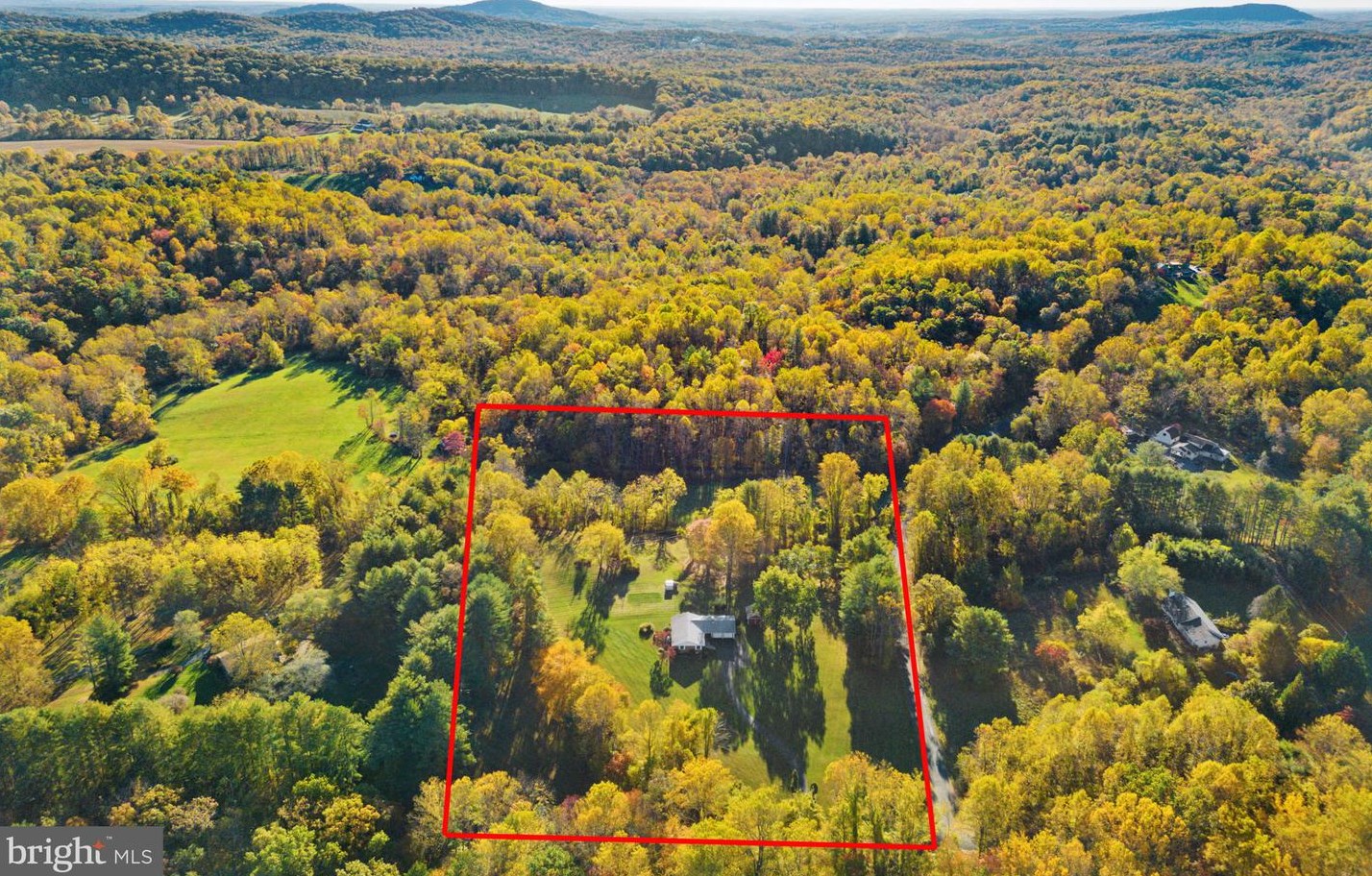 256 Hunters Rd, Washington, VA 22747