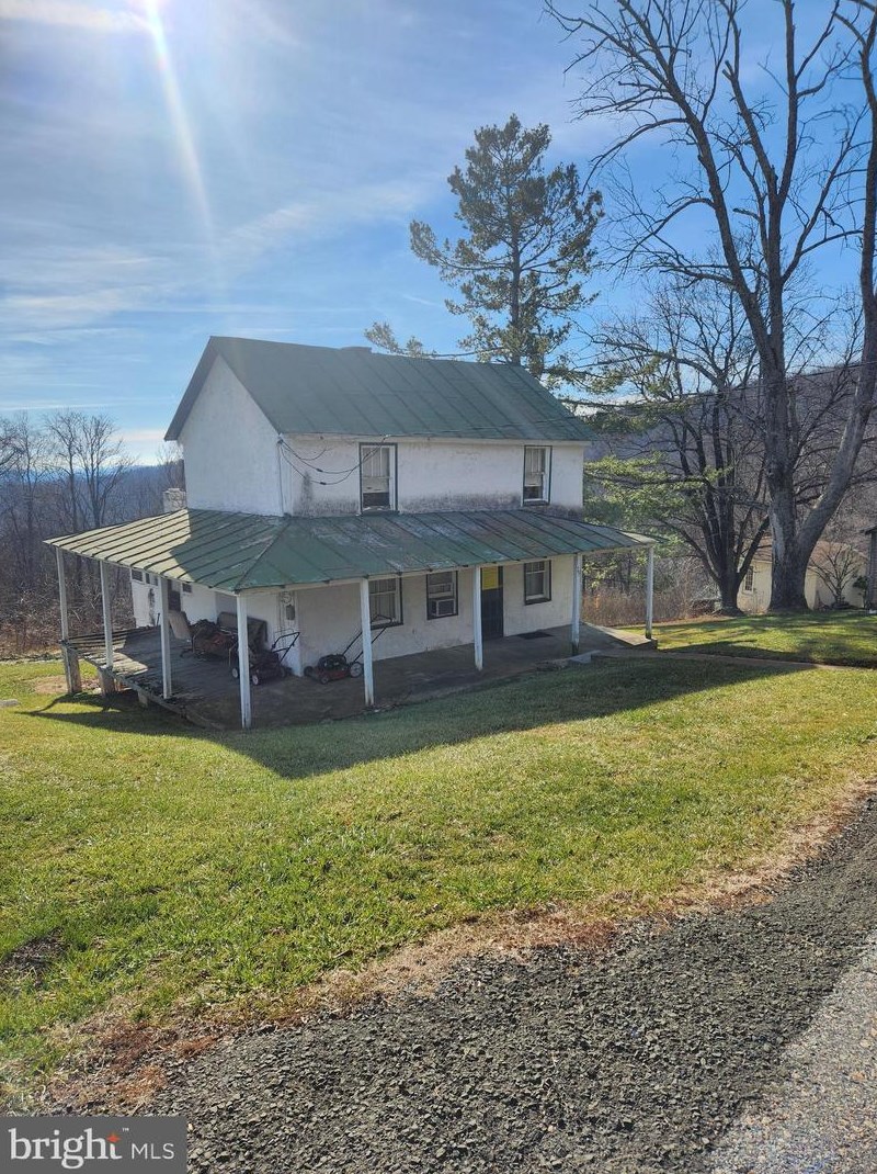 79 Waterfall Rd, Front Royal, VA 22623