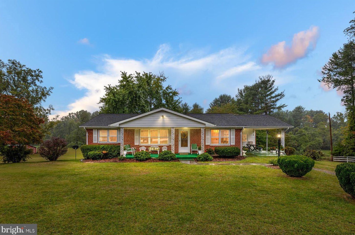 221 Rock Mills Rd, Woodville, VA 22749