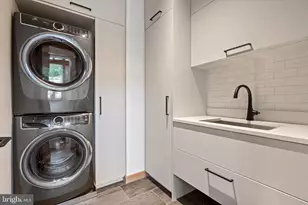 559 Bessie Bell Mountain Rd, Castleton, VA 22716 - Photo 36