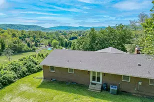 40 Antique Ln, Sperryville, VA 22740 - Photo 1