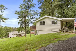 37 and 41 Headwaters Rd, Chester Gap, VA 22623 - Photo 4