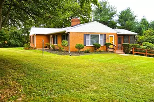 7 Skyline Ln, Washington, VA 22747 - Photo 2