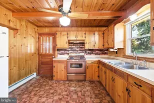 27 Atkins Rd, Sperryville, VA 22740 - Photo 4