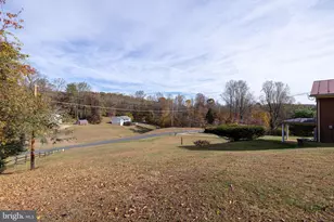 27 Atkins Rd, Sperryville, VA 22740 - Photo 54