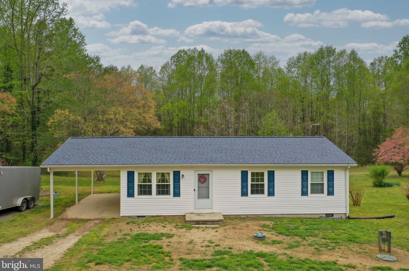 2061 Oak Row Rd, Foneswood, VA 22572