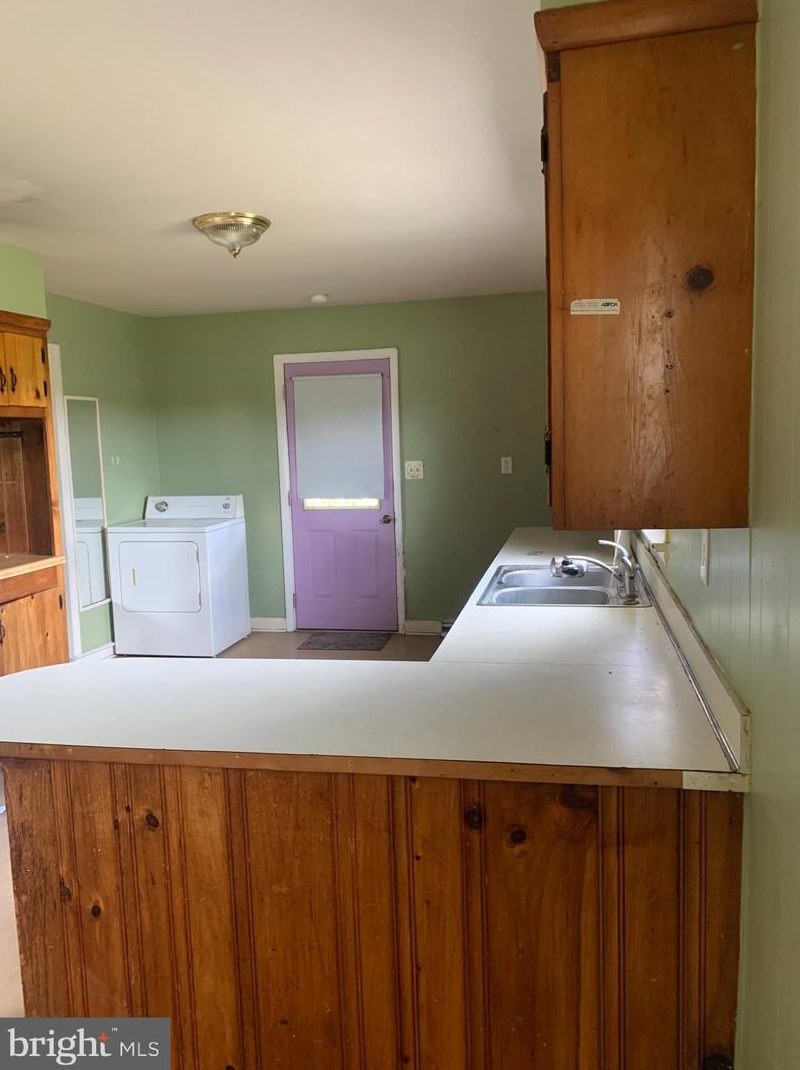 1807 Calvary Church Rd, Foneswood VA  22572-3913 exterior