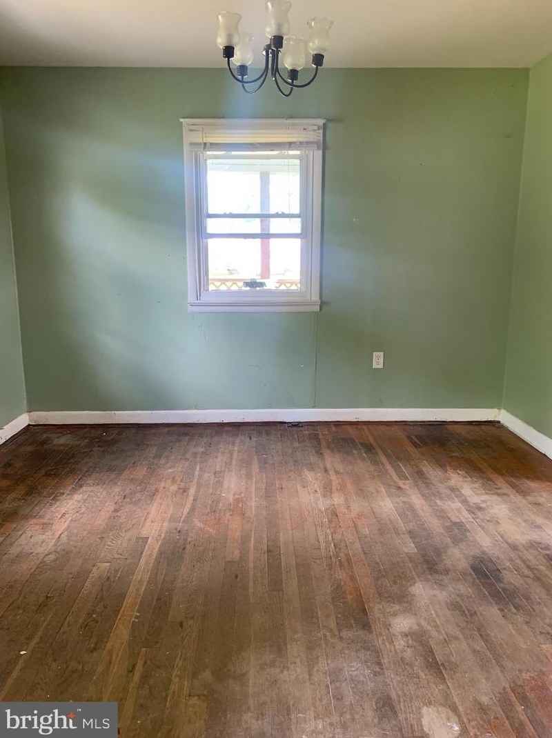 1807 Calvary Church Rd, Foneswood VA  22572-3913 exterior