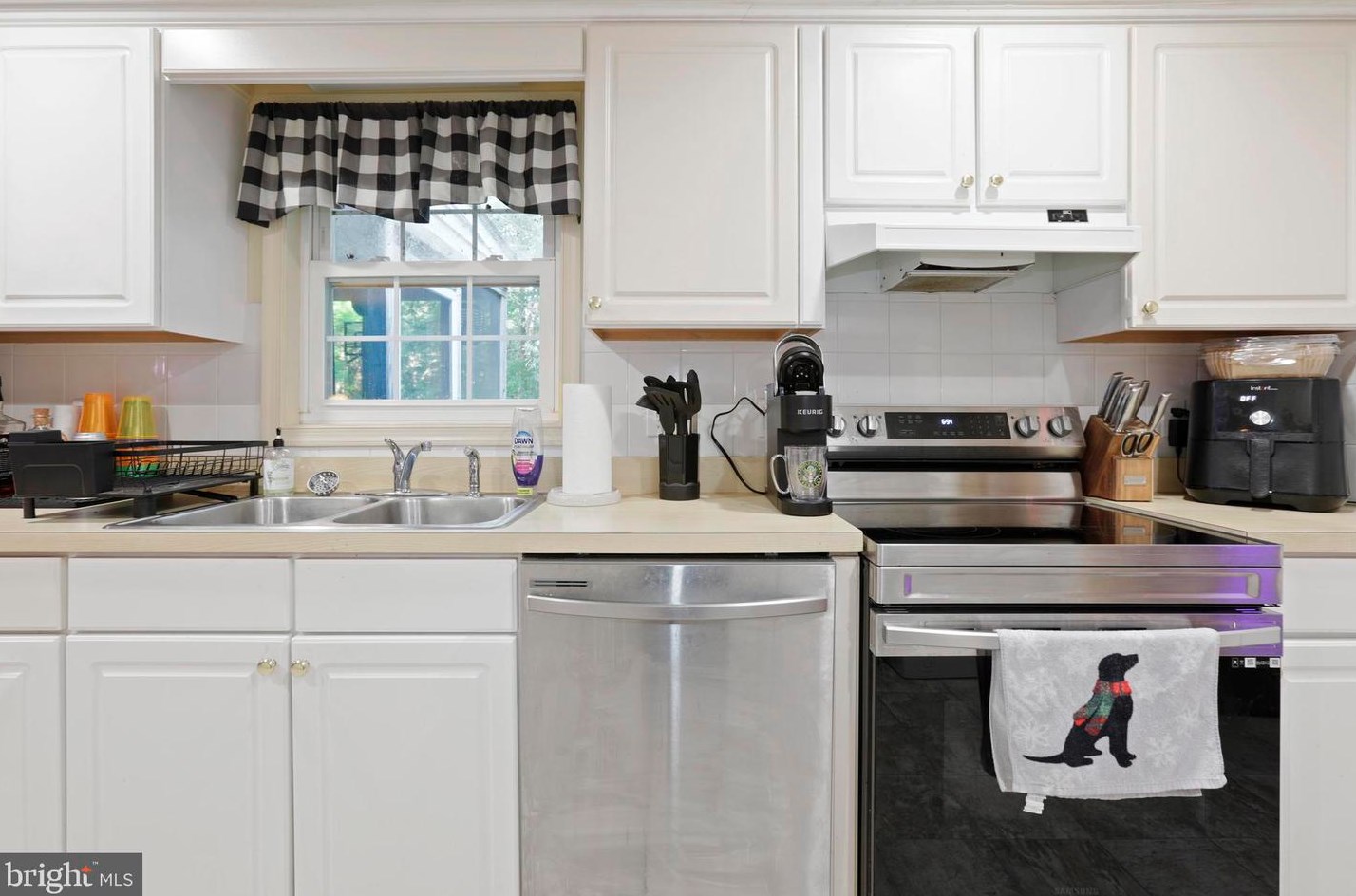 344 Snyder Rd, Foneswood, VA 22572