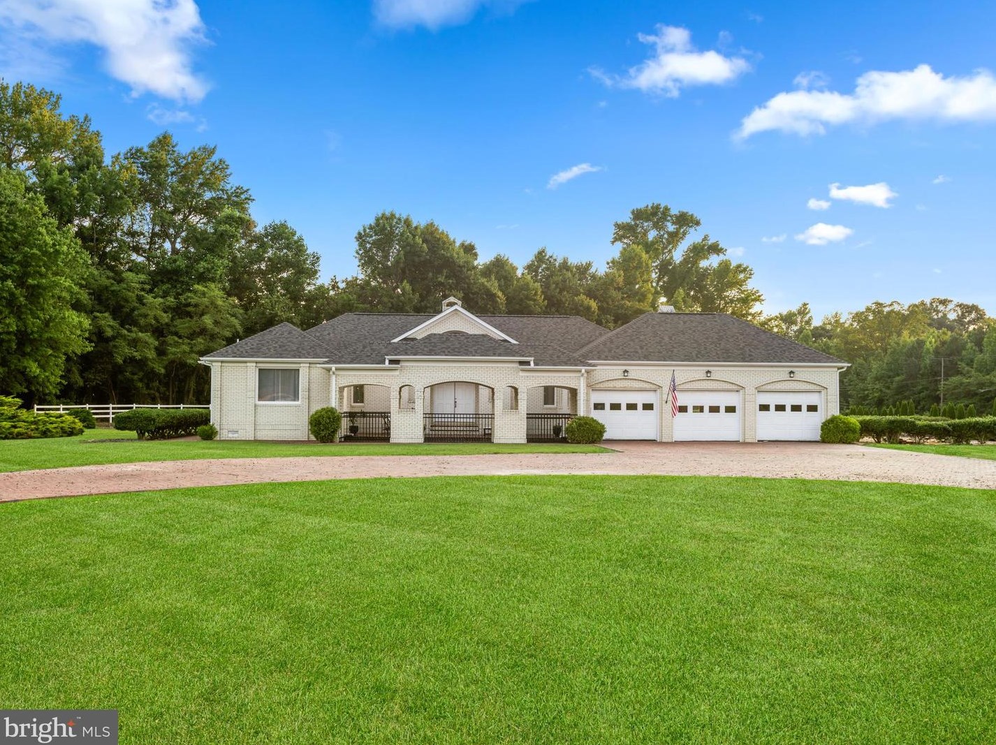 3906 Sharps Rd, Foneswood, VA 22572
