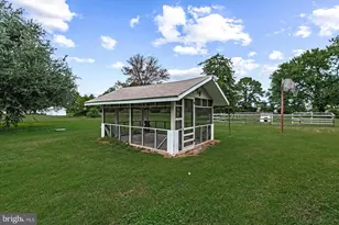 92 Front St, Warsaw, VA 22572 - Photo 56
