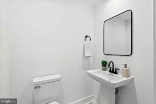 92 Front St, Warsaw, VA 22572 - Photo 8