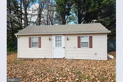 658 Islington Rd, Warsaw, VA 22572 - Photo 2