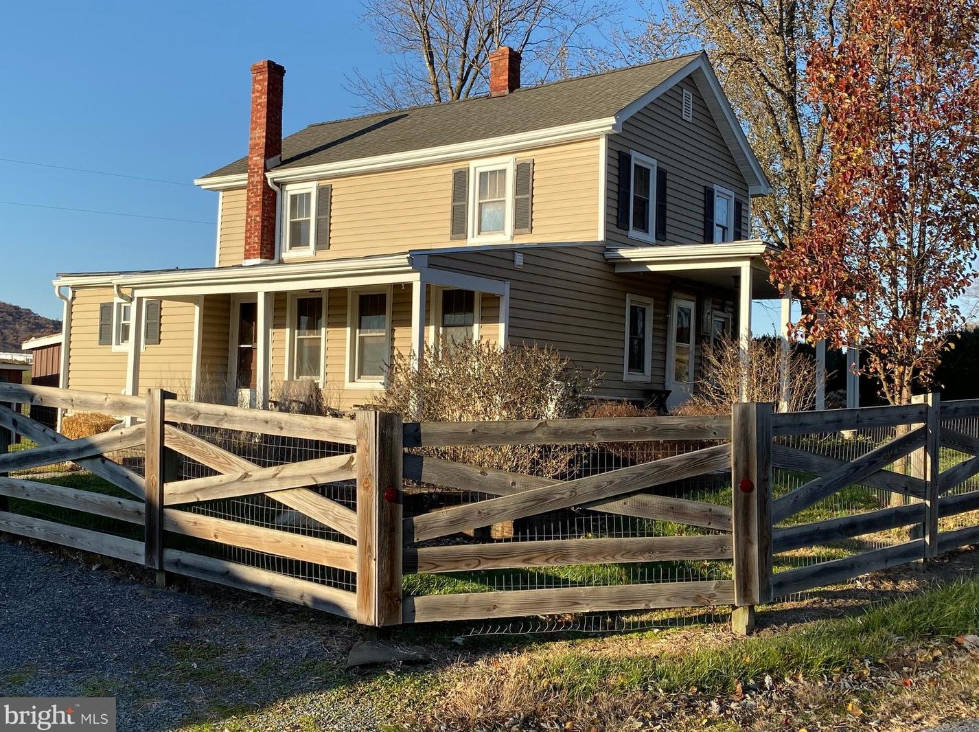 917 Pleasant View Rd, Mount Jackson, VA 22842