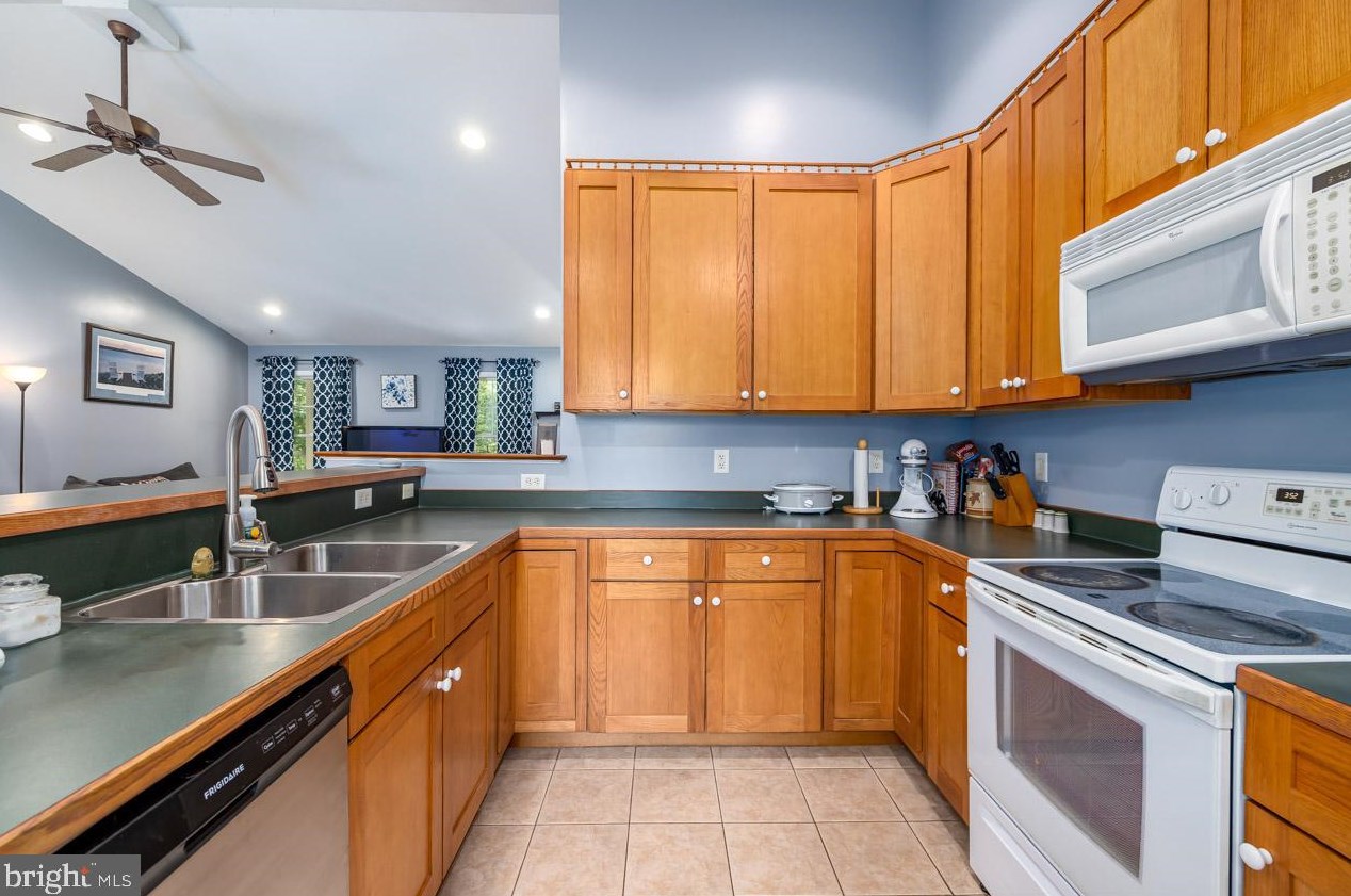 8444 Supinlick Ridge Rd, Mount Jackson, VA 22842