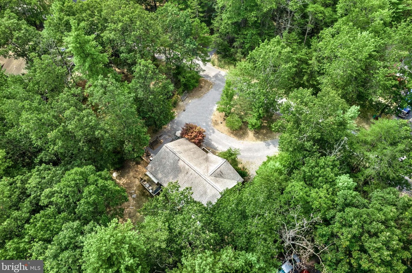 249 Cottonwood Dr, Mount Jackson, VA 22842-3441