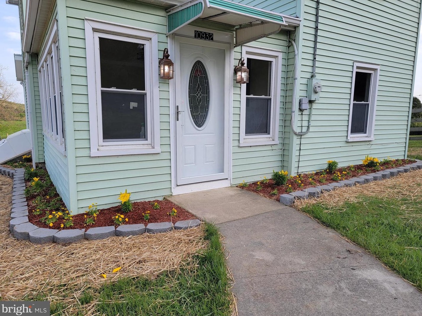 10932 Senedo Rd, Mount Jackson, VA 22842