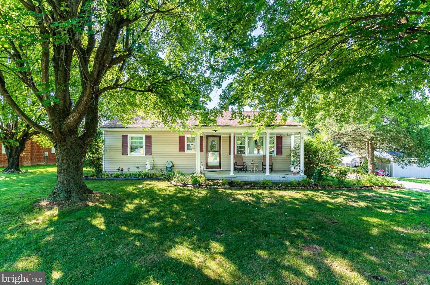 112 Windsor Knit Rd, Edinburg, VA 22824