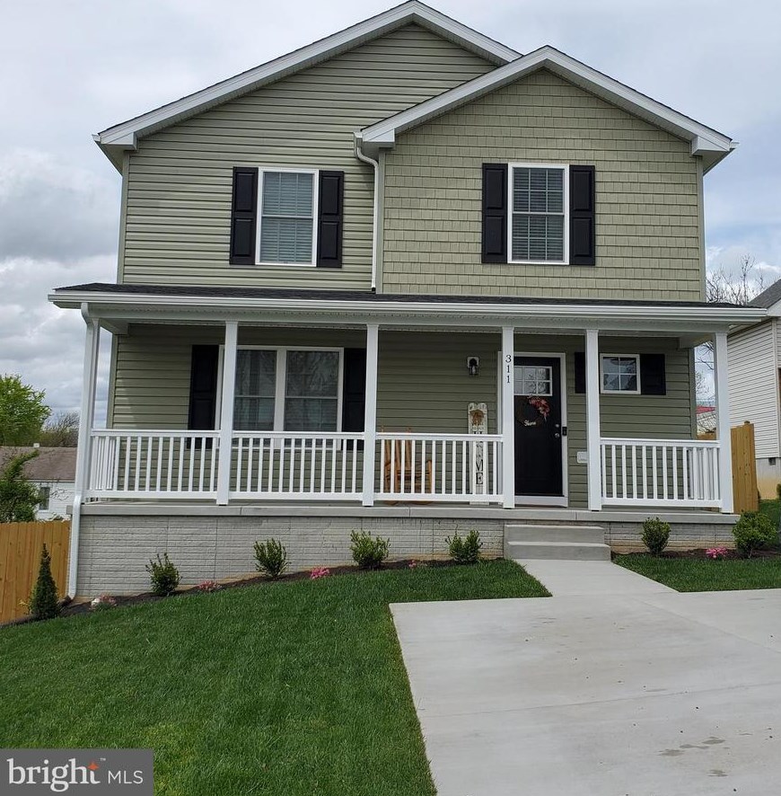 380 Hupp St, Strasburg, VA 22657
