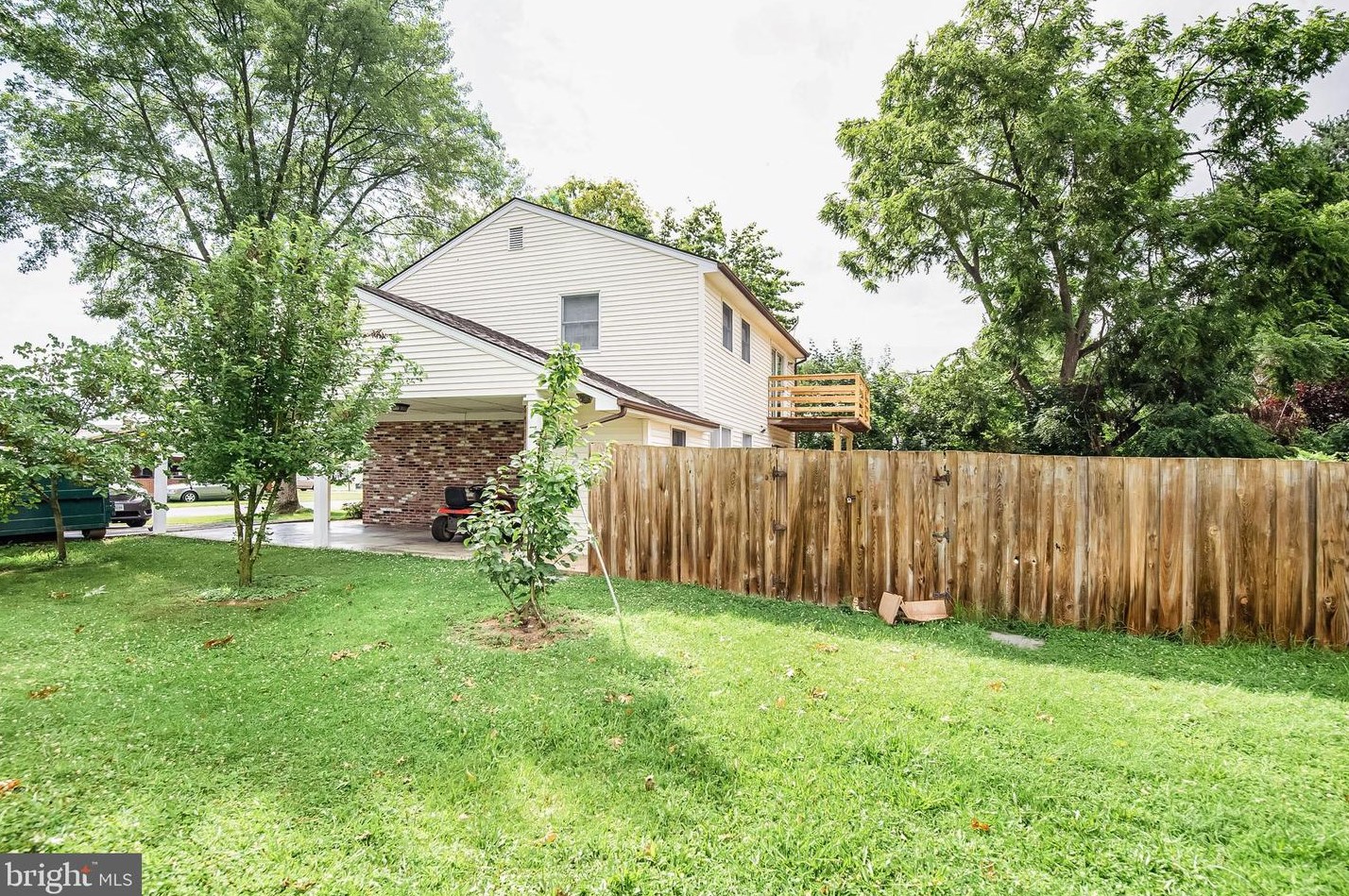 152 Maple Ave, Mount Jackson, VA 22842-9527