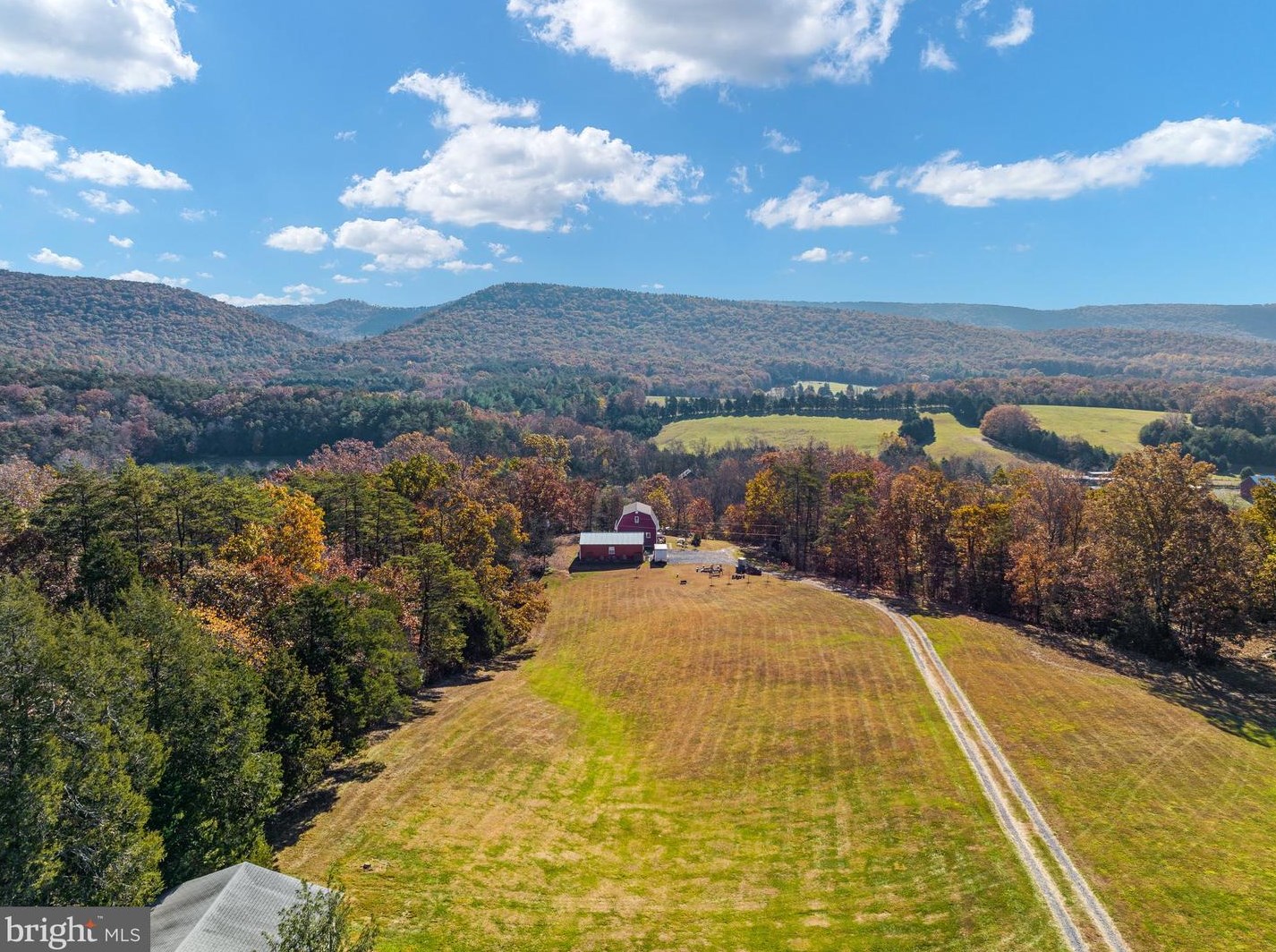 10258 Fort Valley, Saint Davids Church, VA 22652