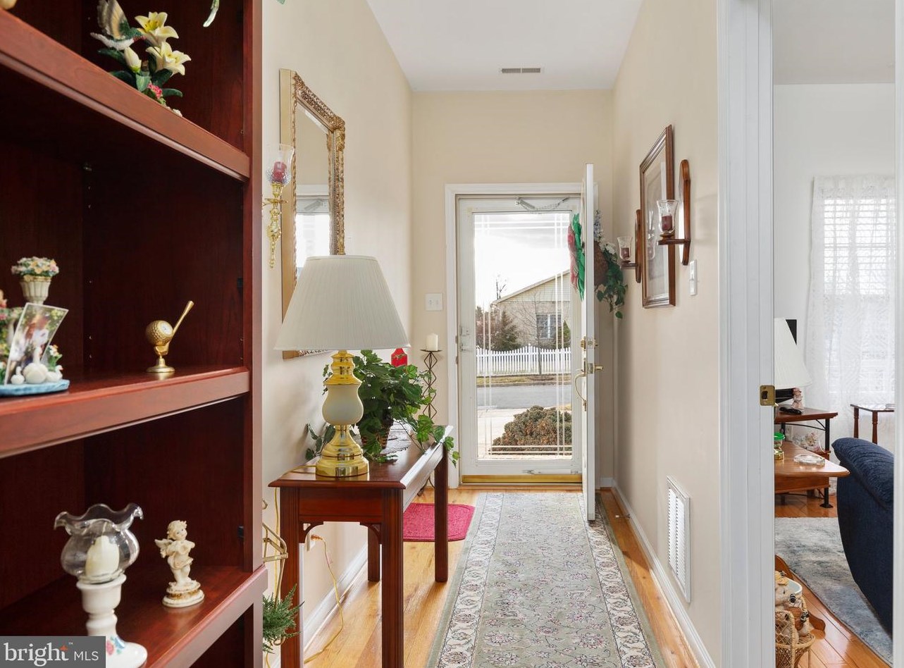 602 Allegheny Cir, Woodstock, VA 22664