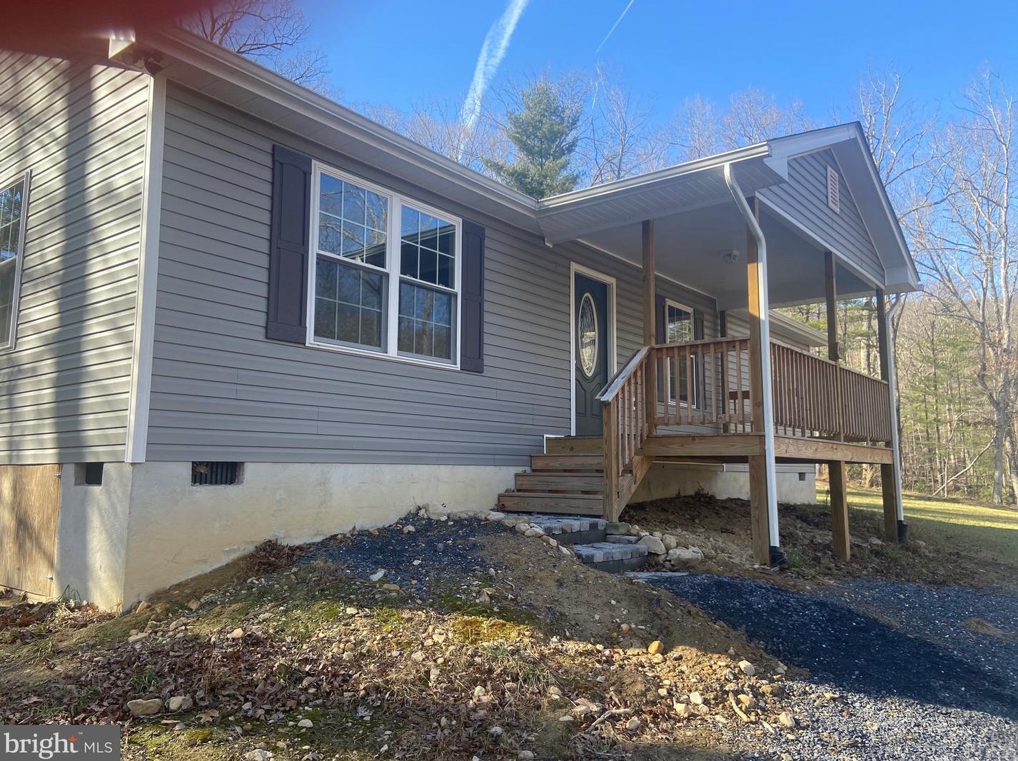 407 Buck Run Ln, Saint Davids Church, VA 22652-2811