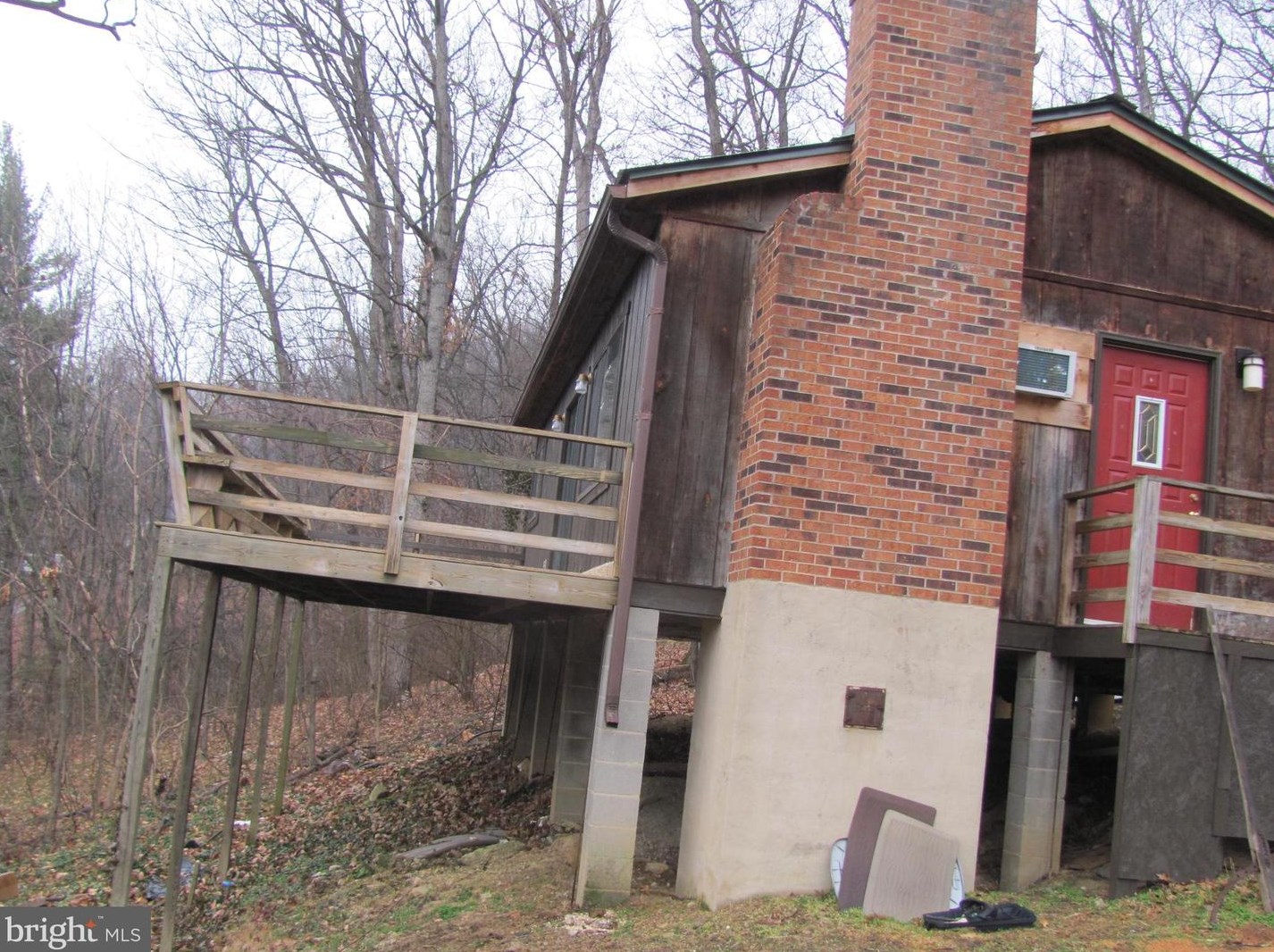216 Cabin Ln, Mount Jackson, VA 22842