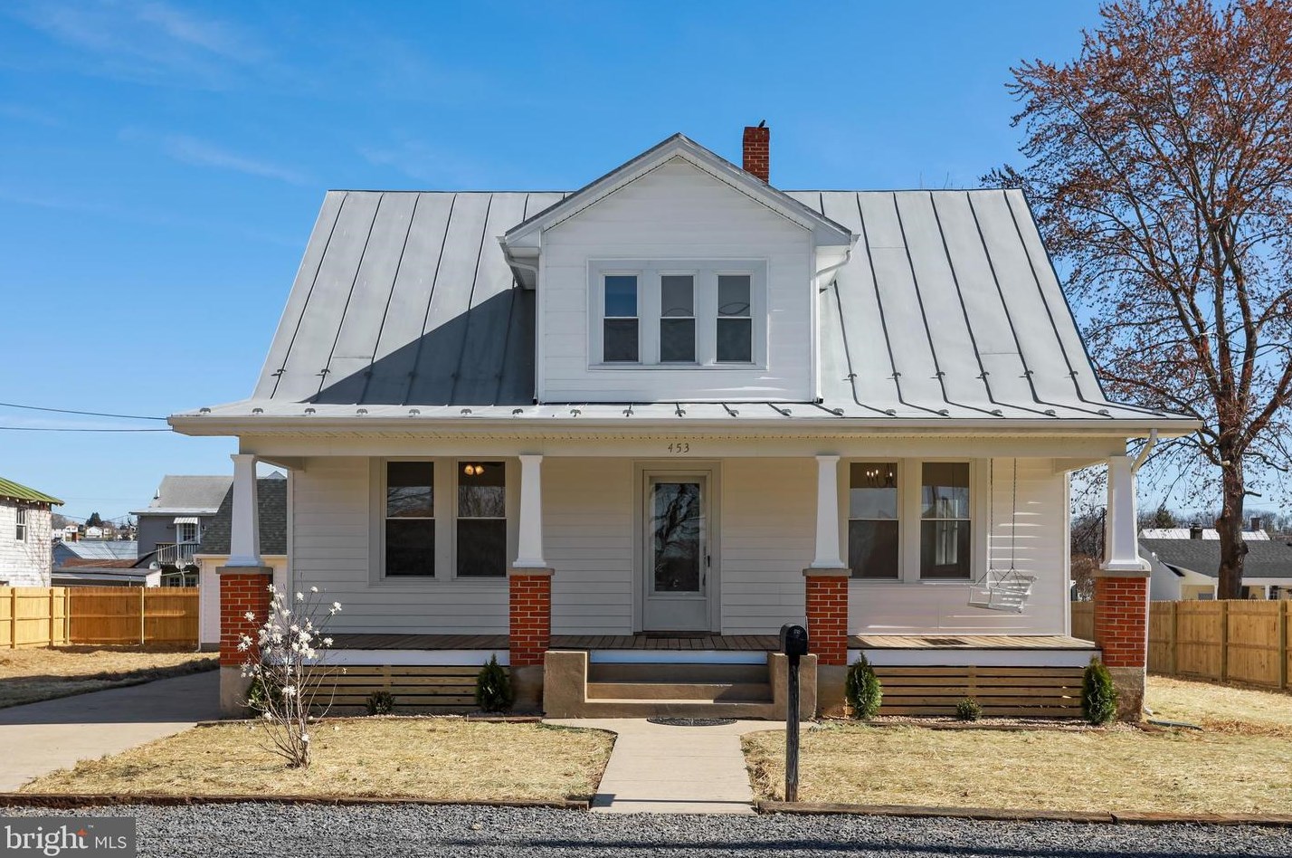 453 Zea St, Strasburg, VA 22657