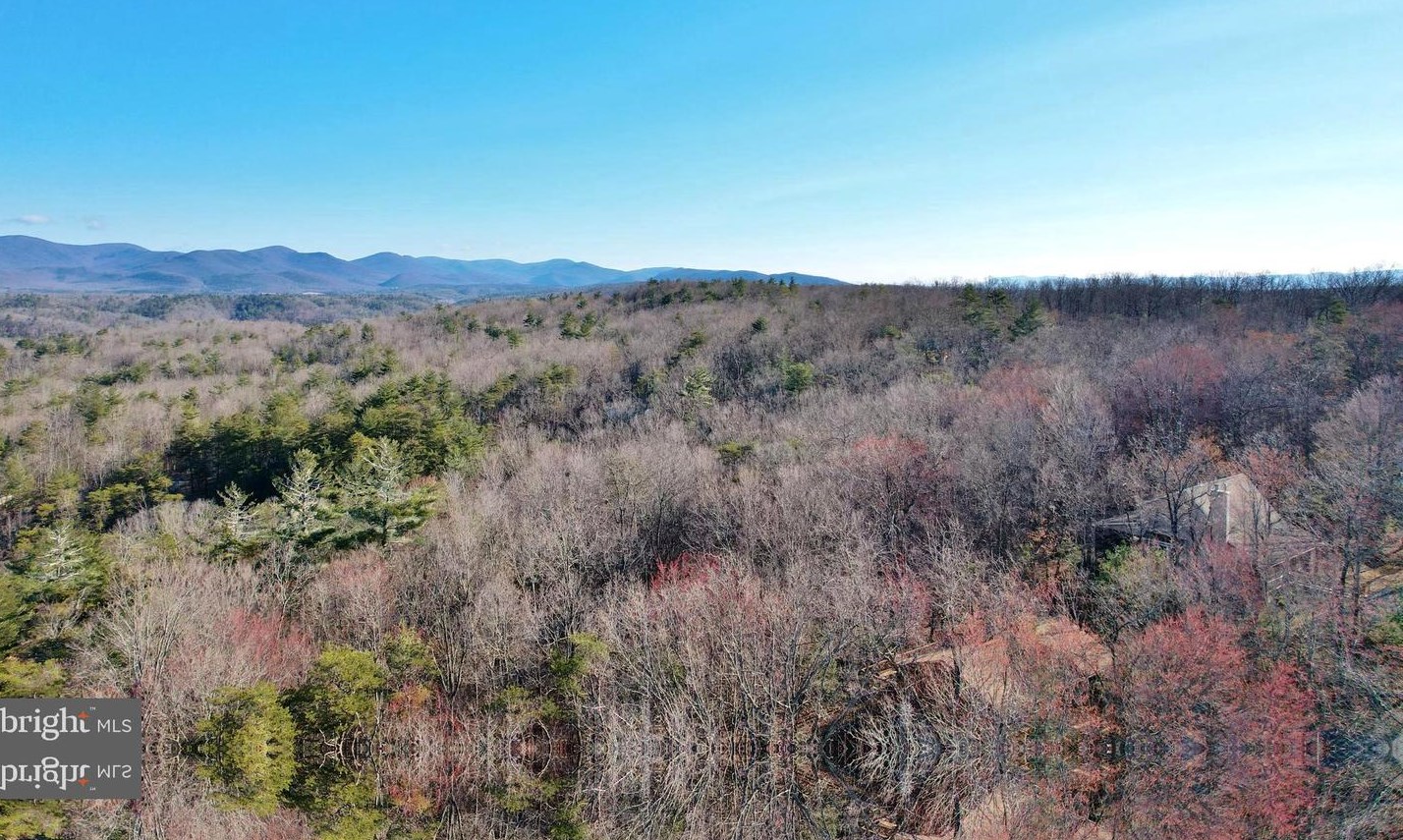 83 Vail, Mount Jackson, VA 22842