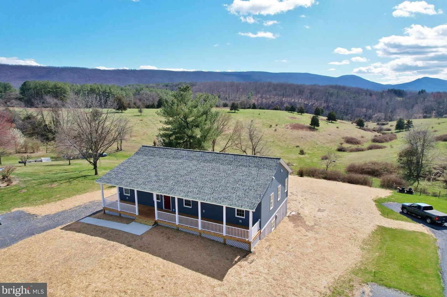 600 Mill Rd, Woodstock, VA 22664