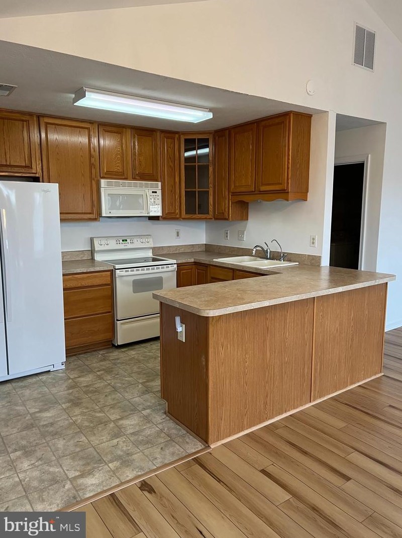 21 Courtney Cir #a-2, Strasburg, VA 22657