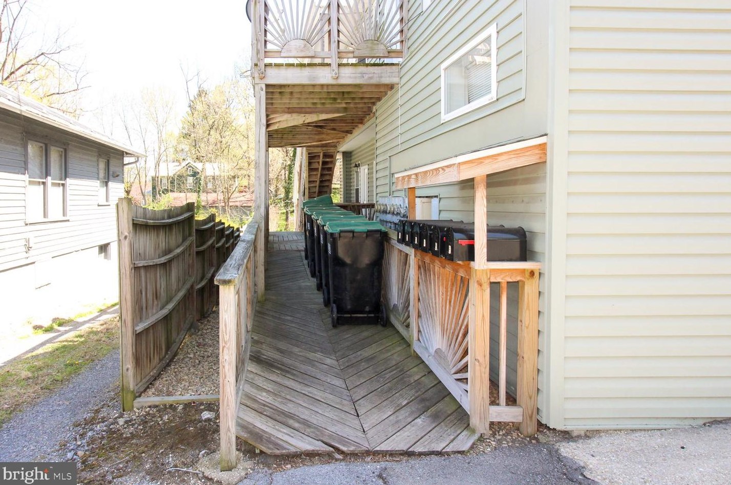 313 S Main St #5, Woodstock, VA 22664
